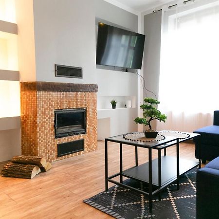גיז'יצקו Apartament Kominek מראה חיצוני תמונה